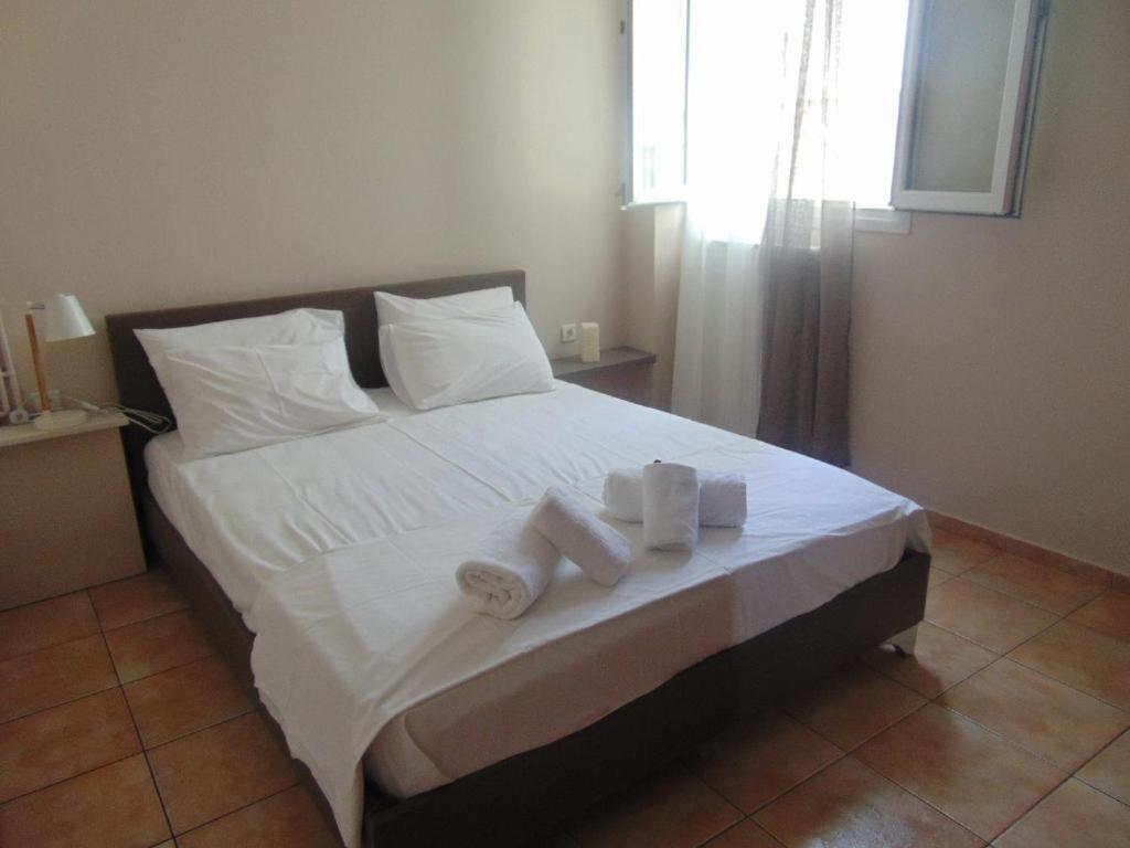 Villa Sea Rose à Nea Iraklitsa Extérieur photo