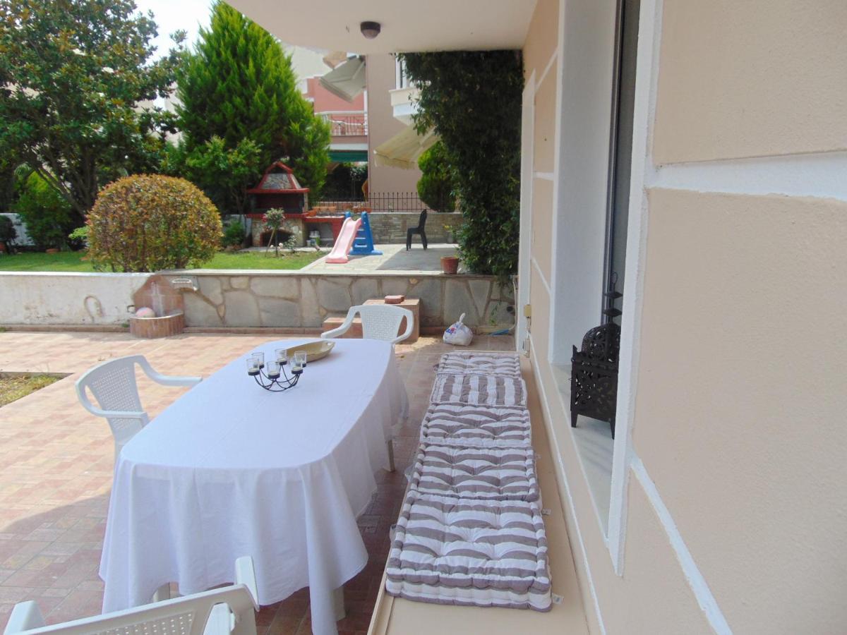 Villa Sea Rose à Nea Iraklitsa Extérieur photo